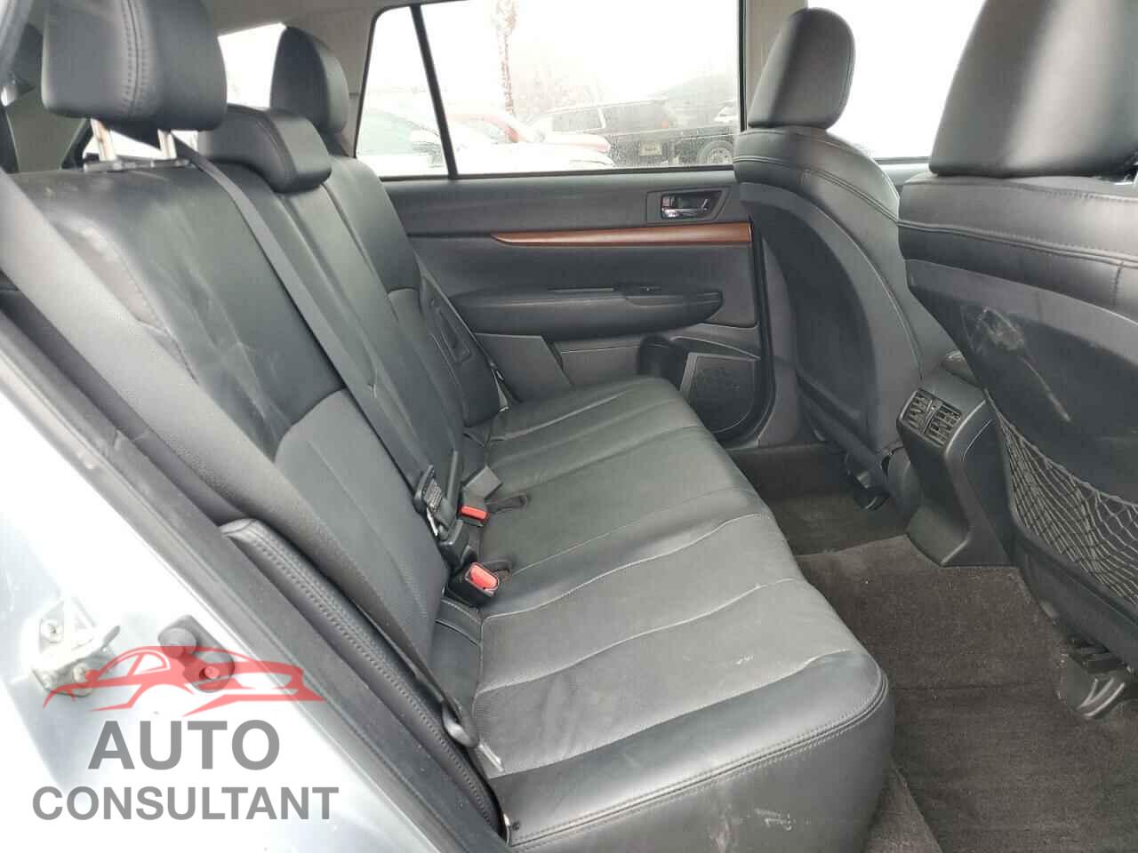 SUBARU OUTBACK 2014 - 4S4BRBLC8E3211688