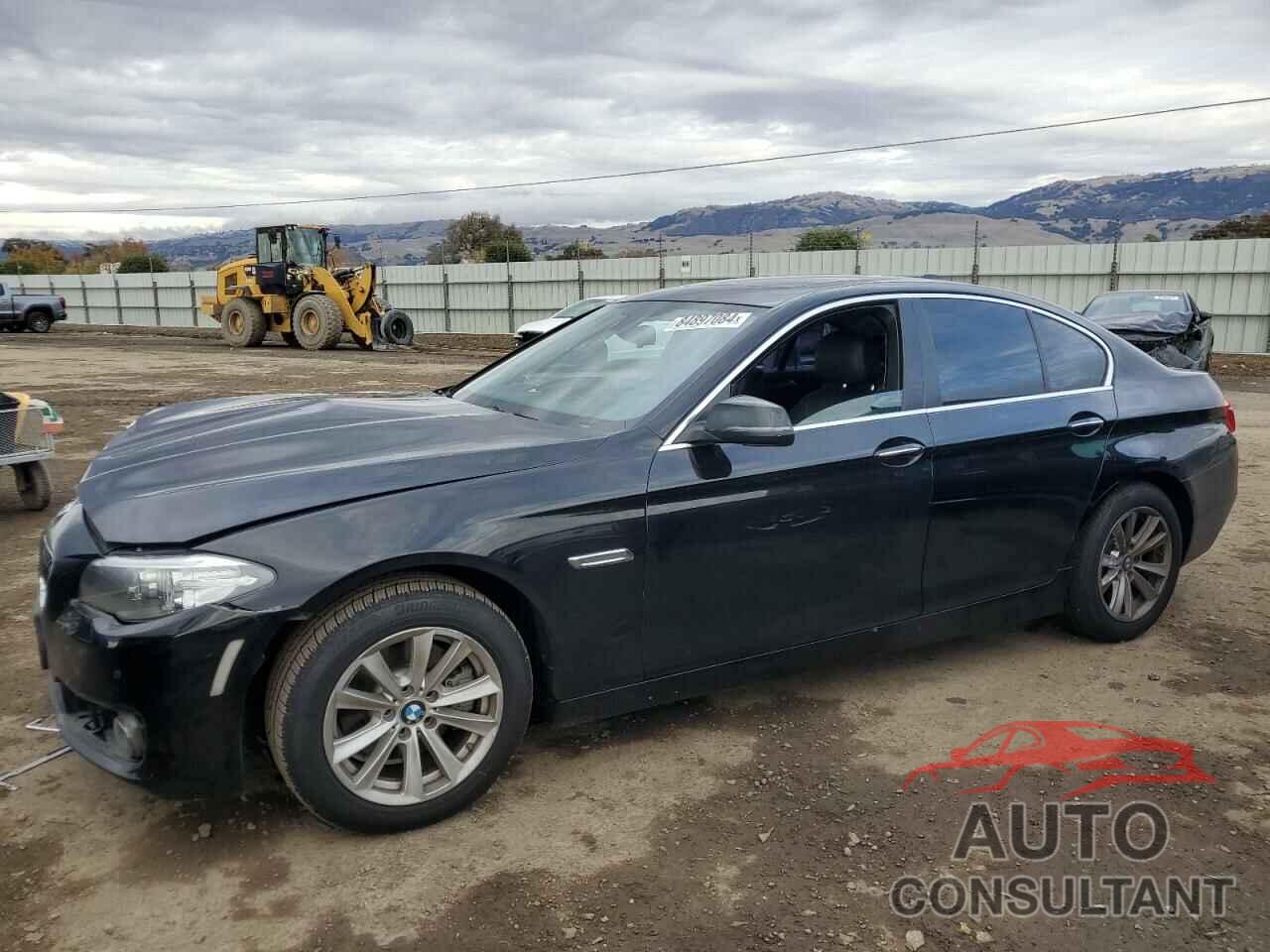 BMW 5 SERIES 2015 - WBA5A5C58FD522140