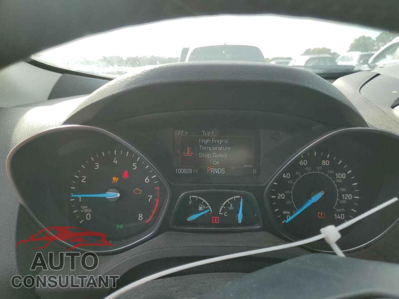 FORD ESCAPE 2017 - 1FMCU0JD4HUE32819