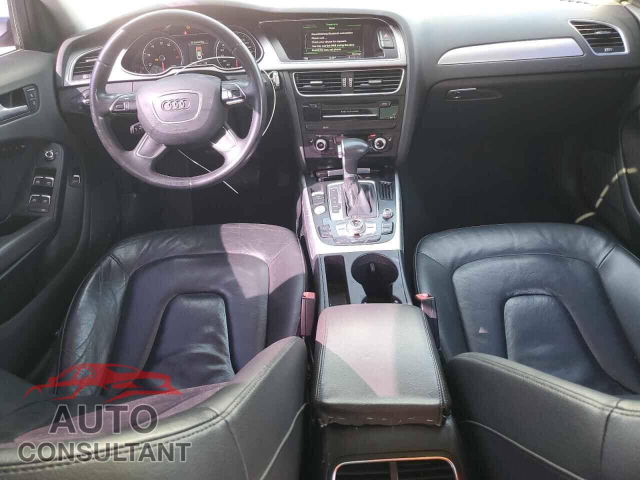 AUDI A4 2013 - WAUEFAFL3DA061416