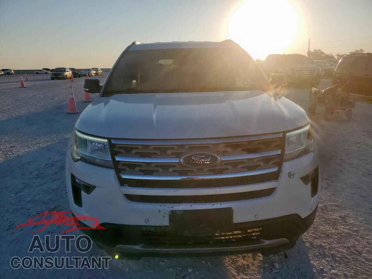 FORD EXPLORER 2018 - 1FM5K7D82JGB88498
