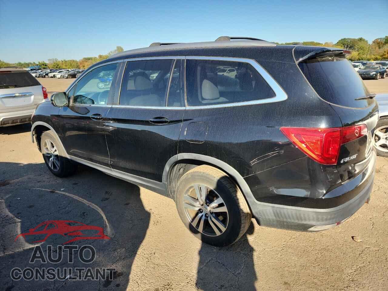 HONDA PILOT 2018 - 5FNYF6H58JB072829