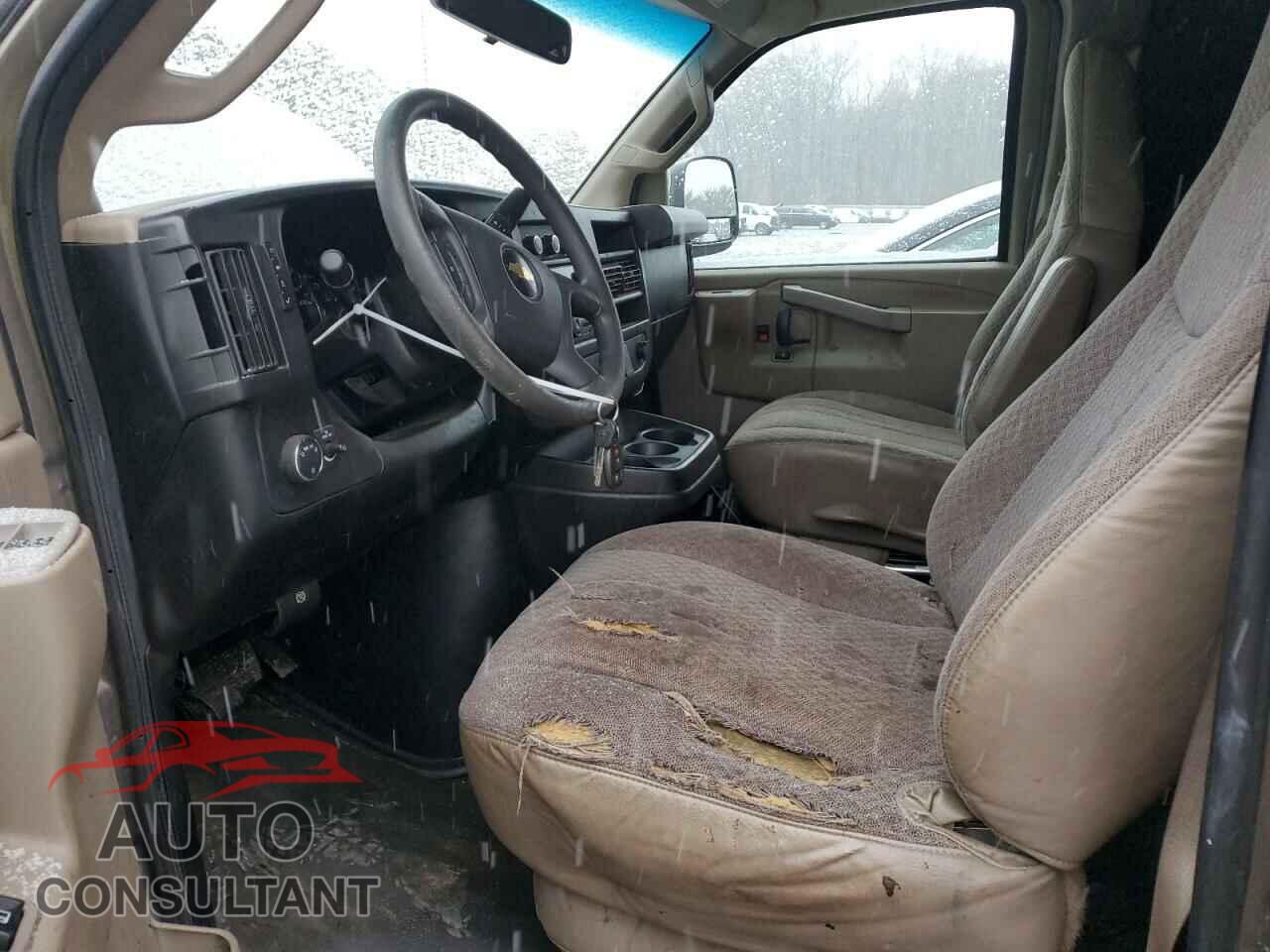 CHEVROLET EXPRESS 2017 - 1GCZGHFF2H1166233