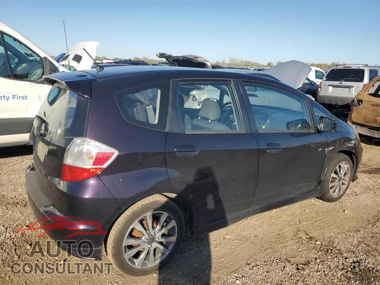 HONDA FIT 2013 - JHMGE8H55DC005342