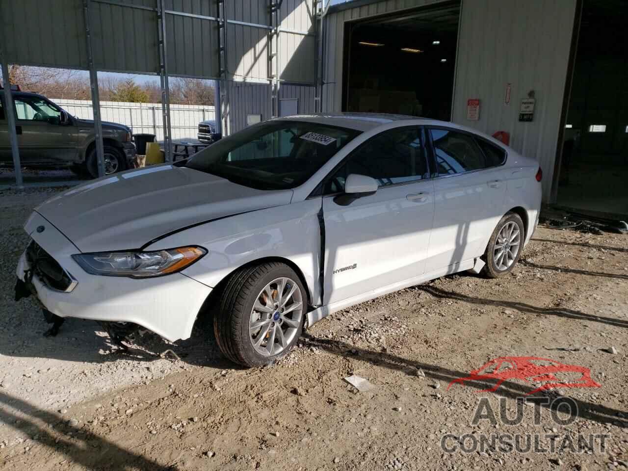 FORD FUSION 2017 - 3FA6P0LU3HR400639