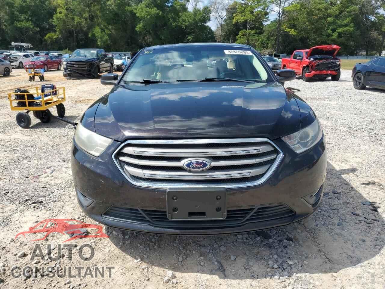 FORD TAURUS 2014 - 1FAHP2E84EG112832