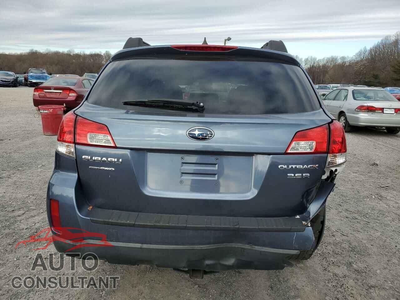 SUBARU OUTBACK 2013 - 4S4BRDJC8D2254589
