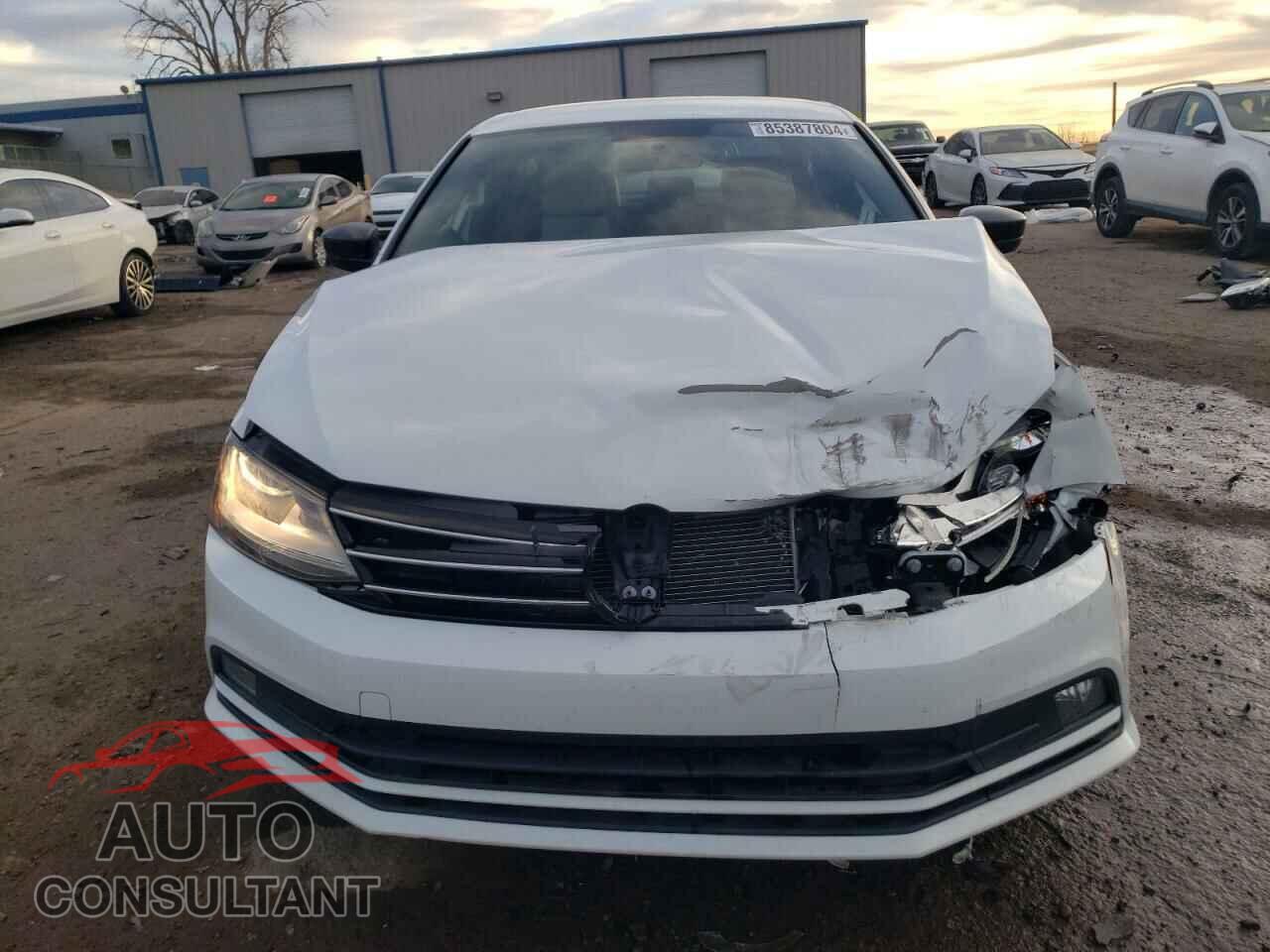VOLKSWAGEN JETTA 2017 - 3VWD17AJ2HM399580