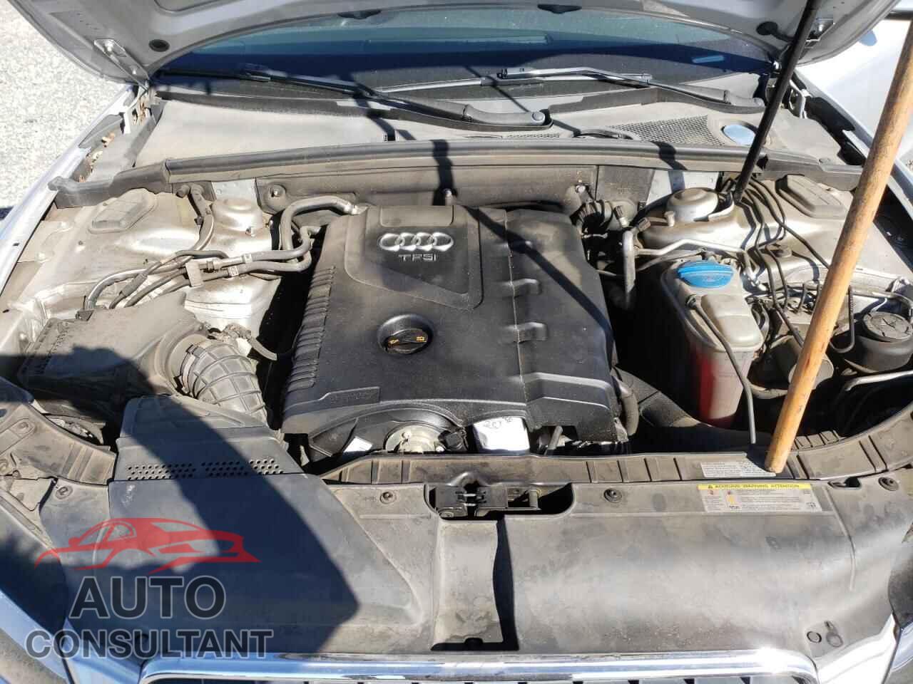AUDI A5 2012 - WAULFAFR8CA015557