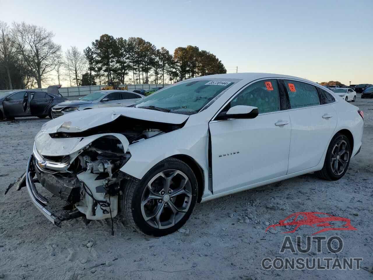 CHEVROLET MALIBU 2020 - 1G1ZD5ST5LF116403