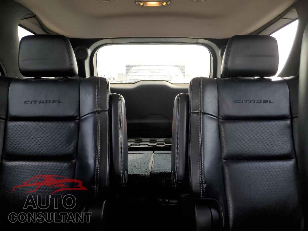 DODGE DURANGO 2014 - 1C4RDJEG5EC537234
