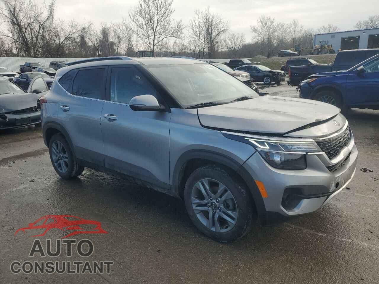 KIA SELTOS 2021 - KNDEU2AA8M7174831