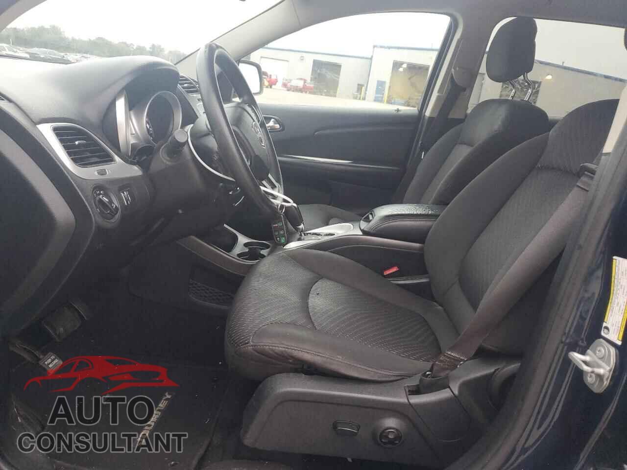 DODGE JOURNEY 2015 - 3C4PDCBB4FT741928