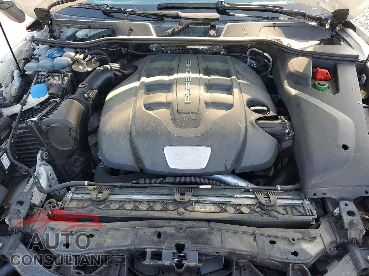 PORSCHE CAYENNE 2015 - WP1AF2A28FLA37480