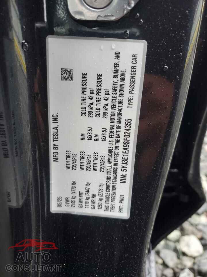 TESLA MODEL 3 2025 - 5YJ3E1EA9SF024355