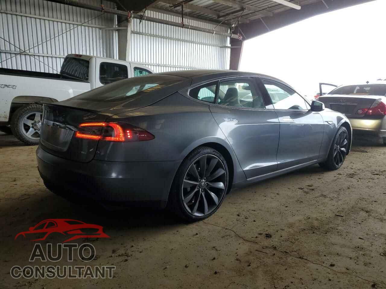 TESLA MODEL S 2013 - 5YJSA1CP7DFP21363