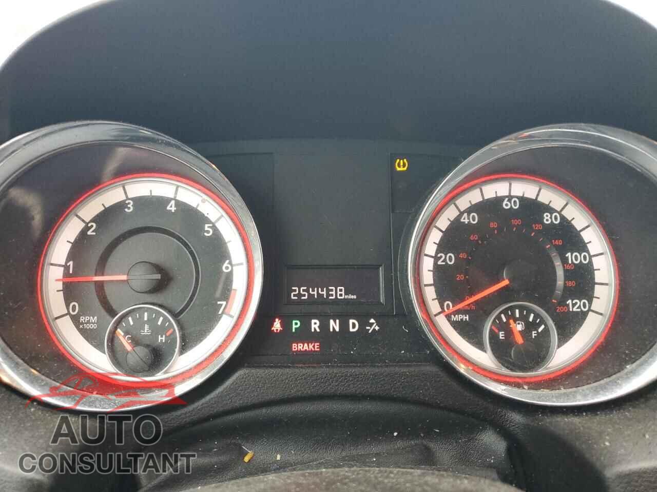 DODGE CARAVAN 2012 - 2C4RDGCG1CR154157