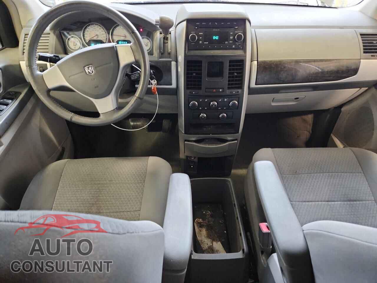 DODGE CARAVAN 2010 - 2D4RN5D17AR247440