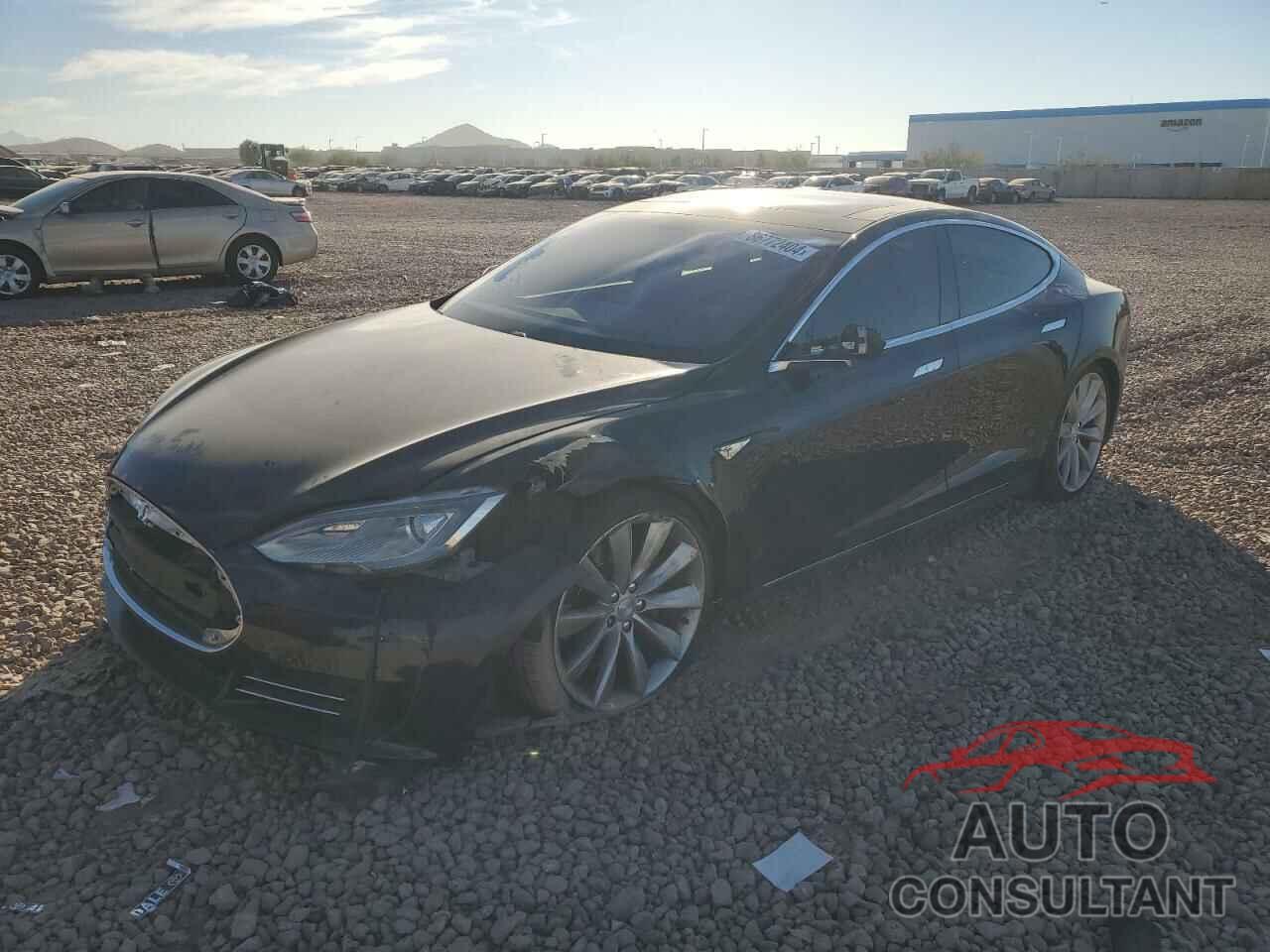 TESLA MODEL S 2013 - 5YJSA1CP8DFP05818