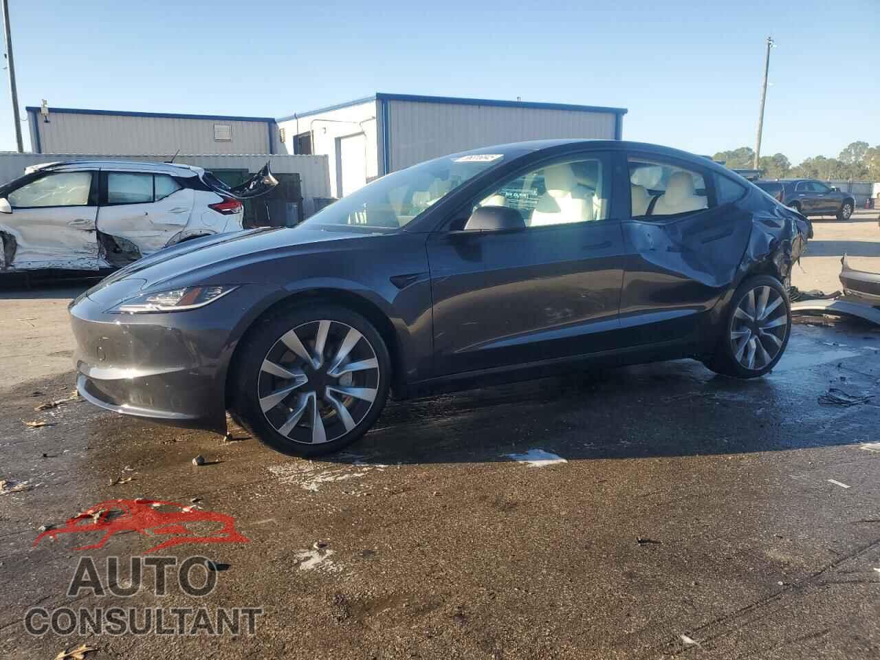 TESLA MODEL 3 2024 - 5YJ3E1EA8RF799305