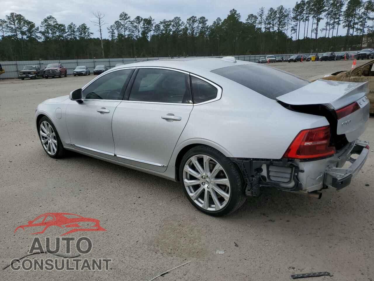 VOLVO S90 2018 - LVYBC0AL4JP035893