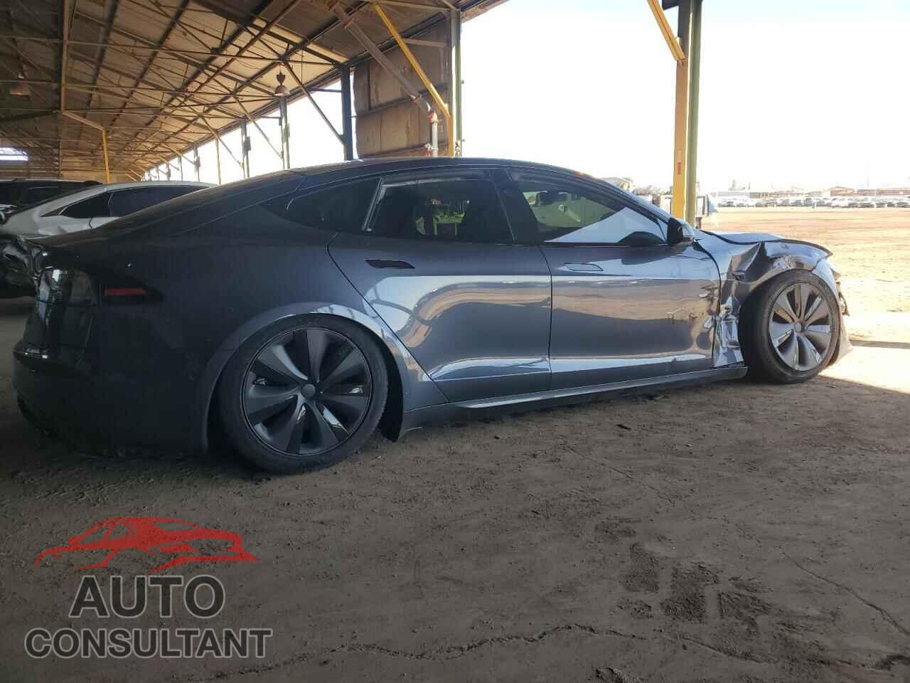 TESLA MODEL S 2023 - 5YJSA1E5XPF521321