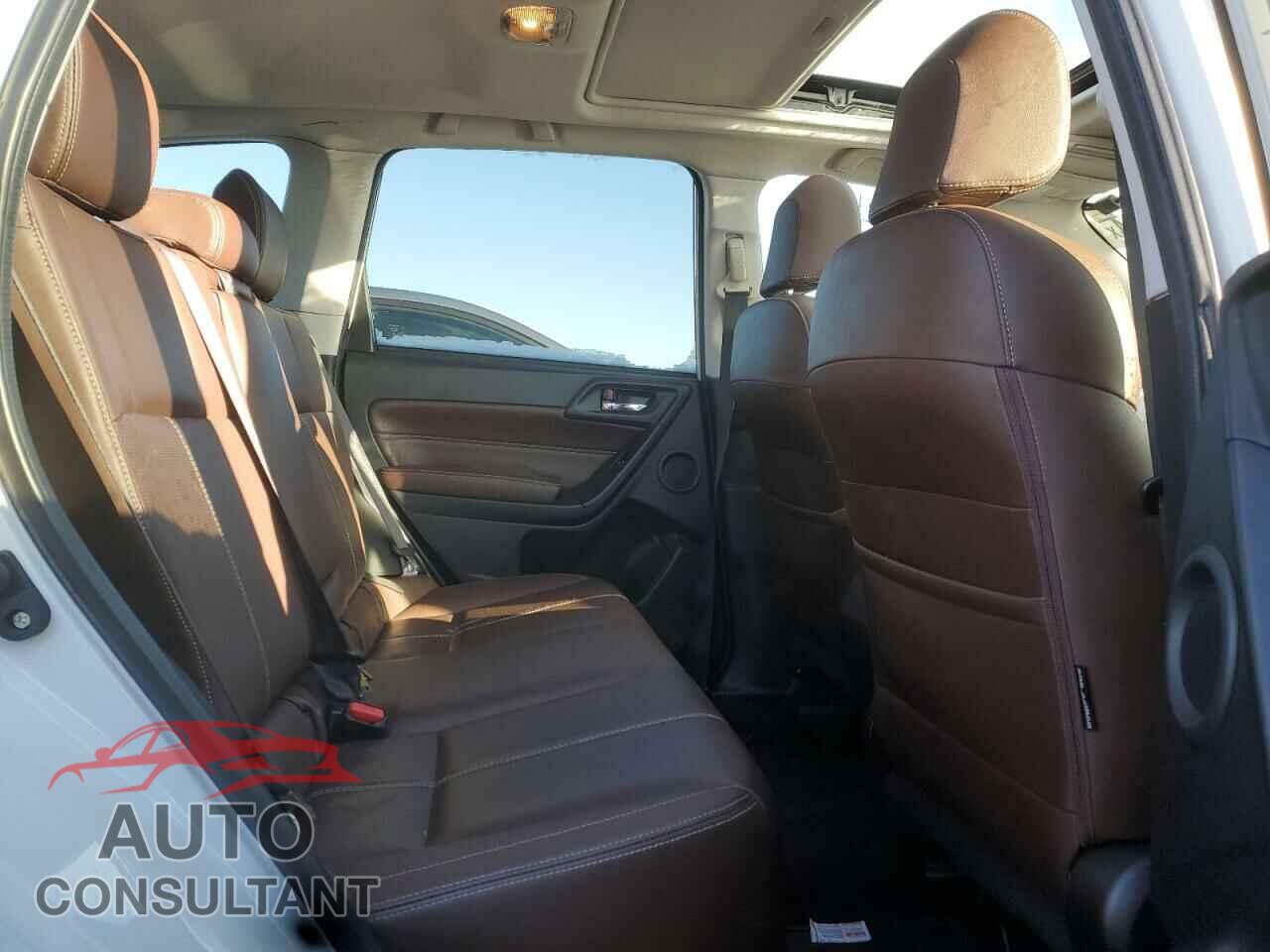SUBARU FORESTER 2017 - JF2SJAWC6HH461845