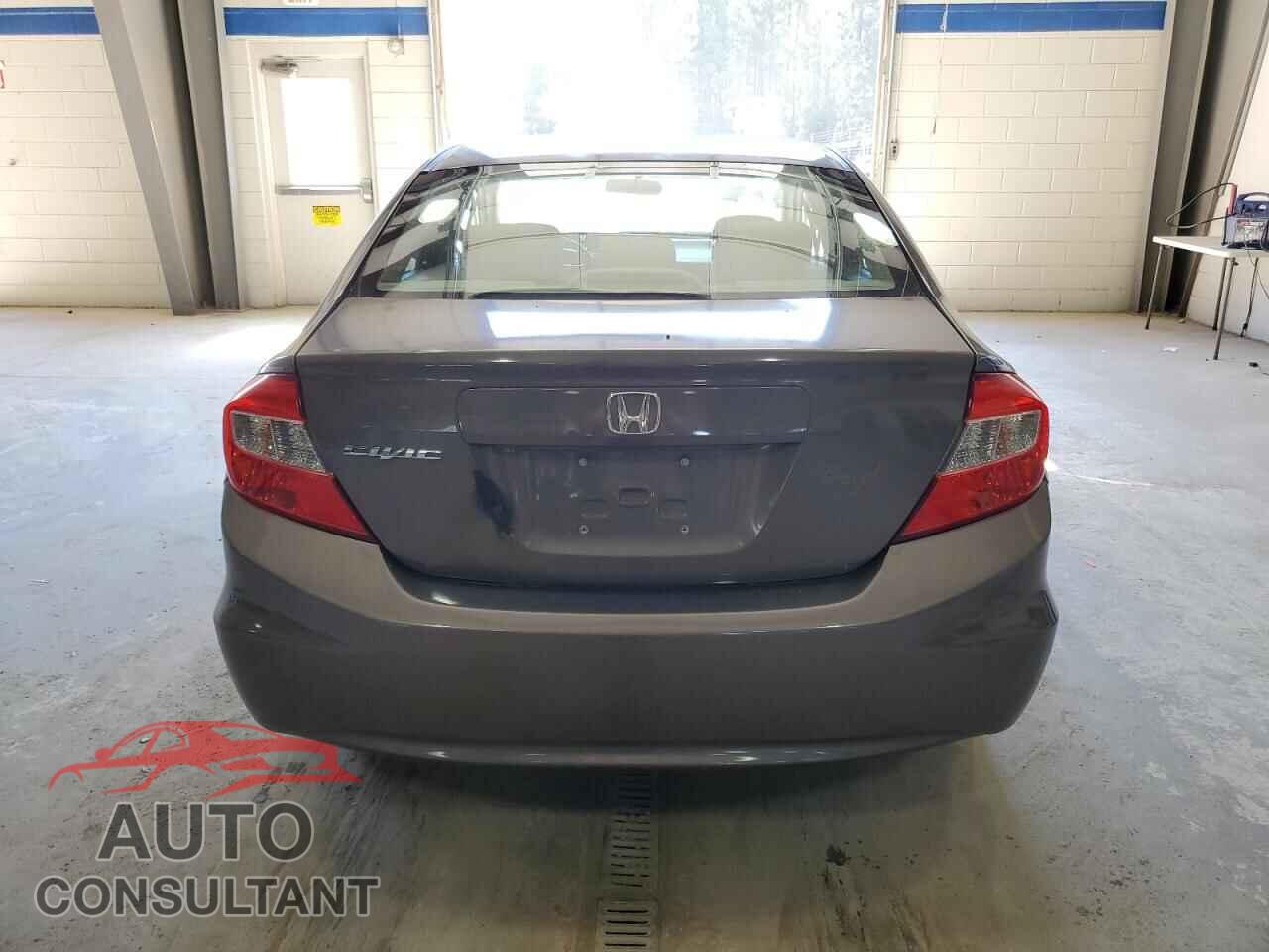 HONDA CIVIC 2012 - 2HGFB2F59CH552309