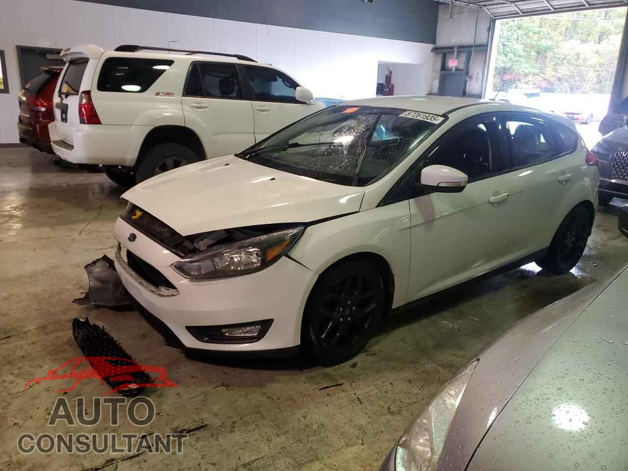 FORD FOCUS 2016 - 1FADP3K28GL222832