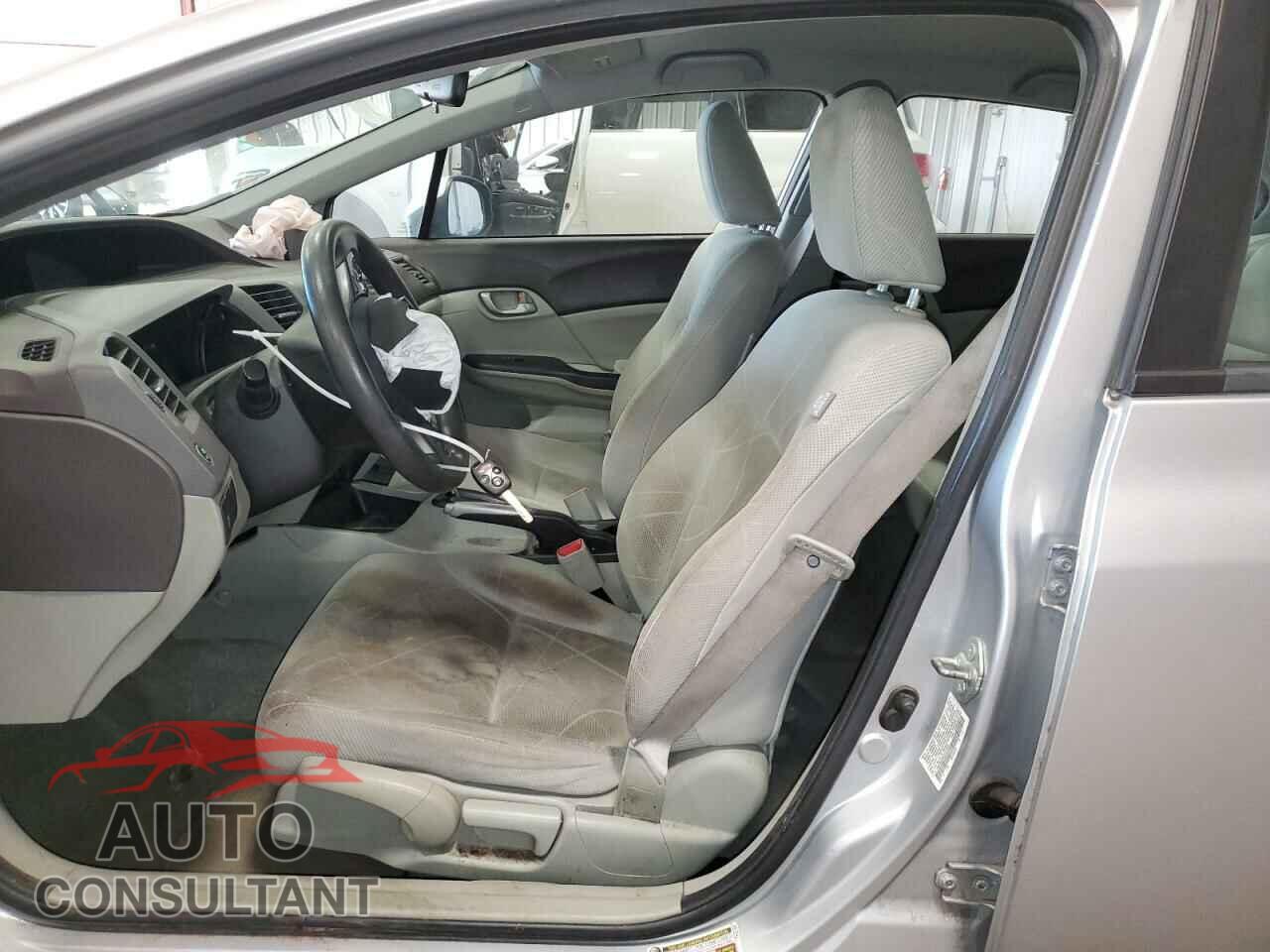 HONDA CIVIC 2012 - 19XFB2F58CE313845