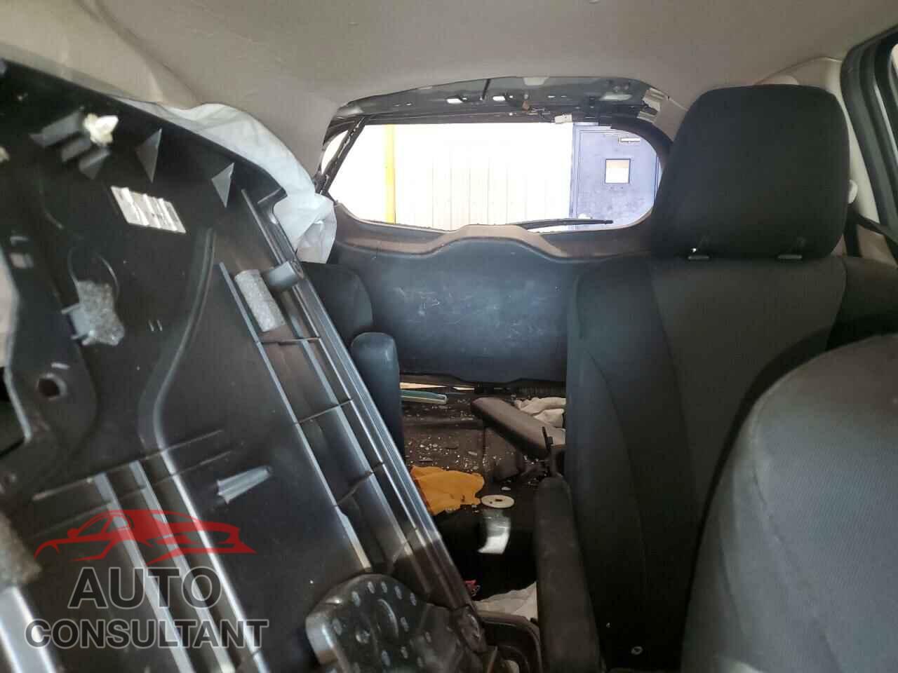 MAZDA 5 2015 - JM1CW2BL0F0182435