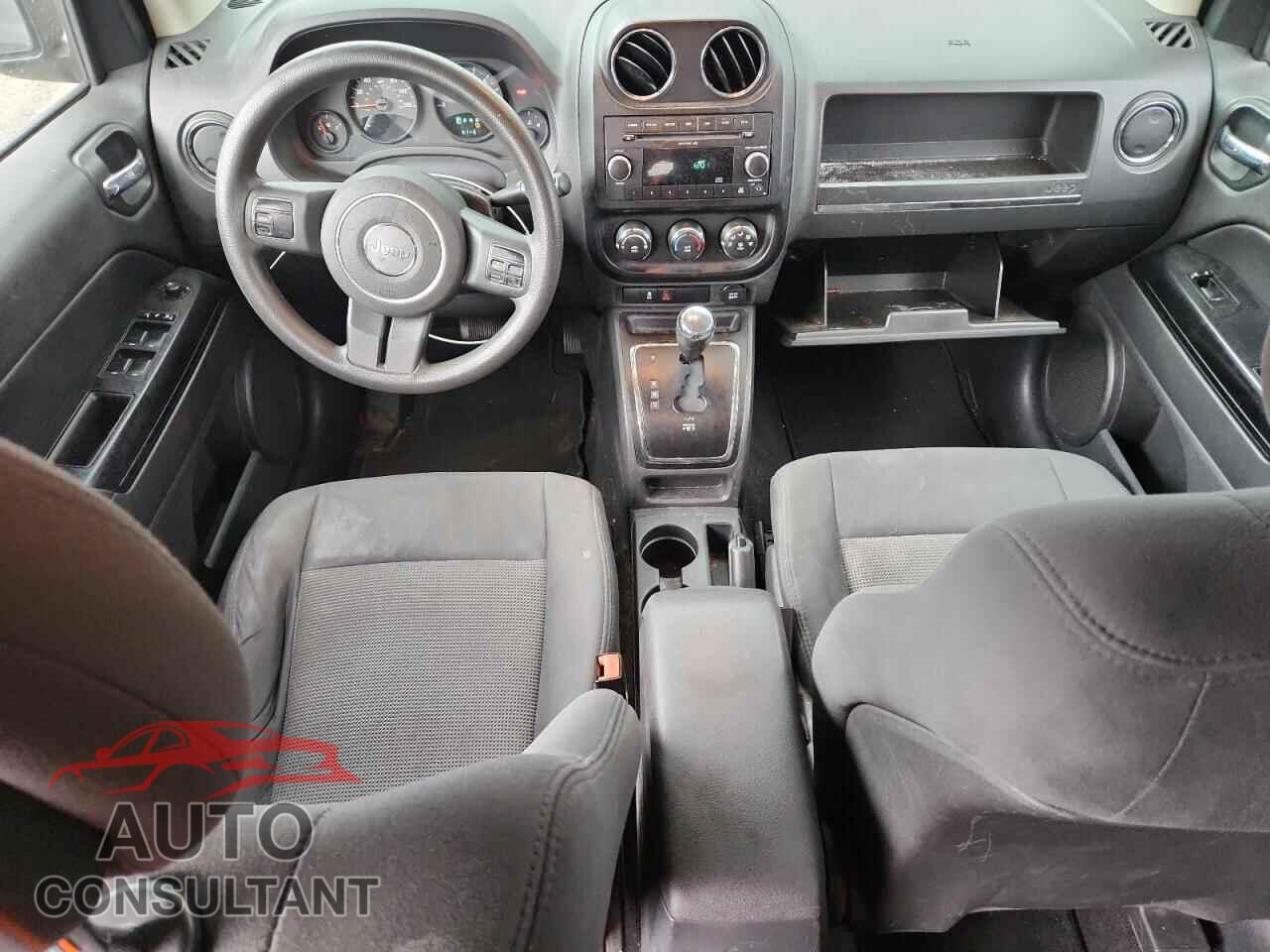 JEEP COMPASS 2011 - 1J4NF1FB0BD135228