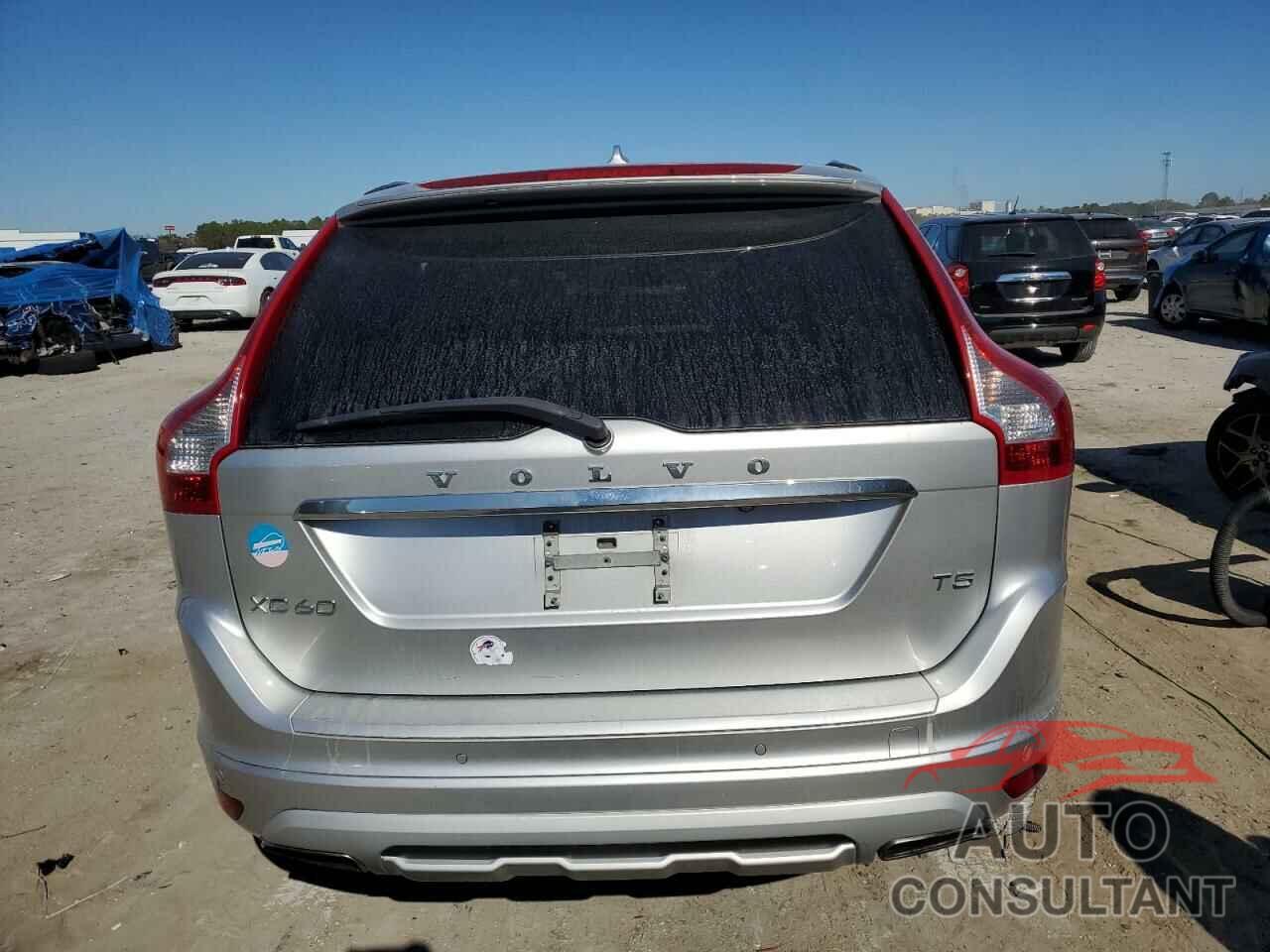 VOLVO XC60 2017 - YV440MDR8H2113838