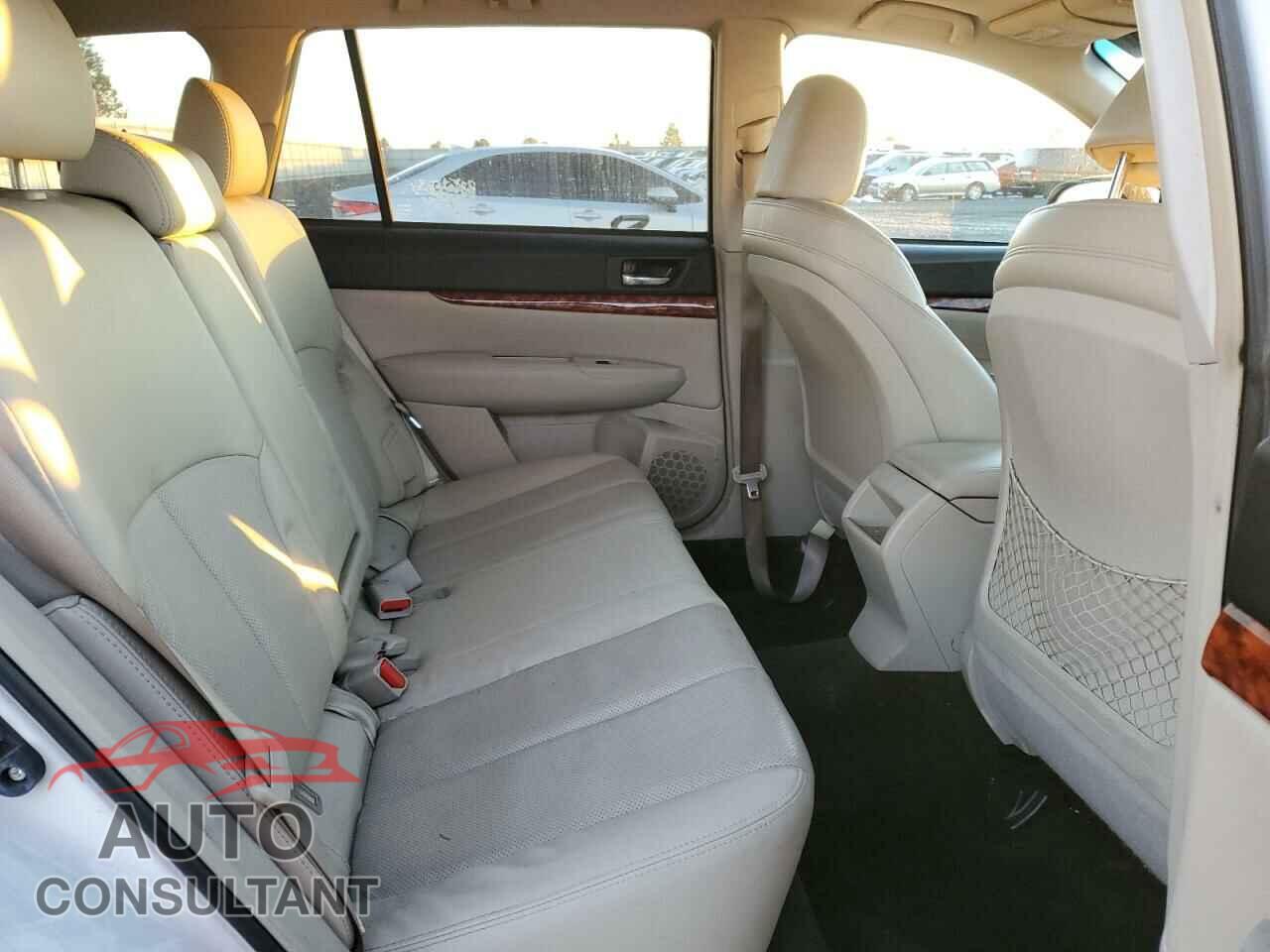 SUBARU OUTBACK 2012 - 4S4BRBKC4C3268288