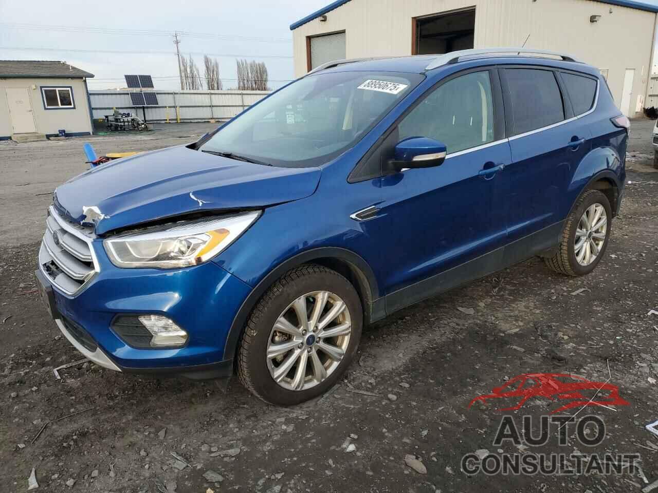 FORD ESCAPE 2017 - 1FMCU9J99HUD85500