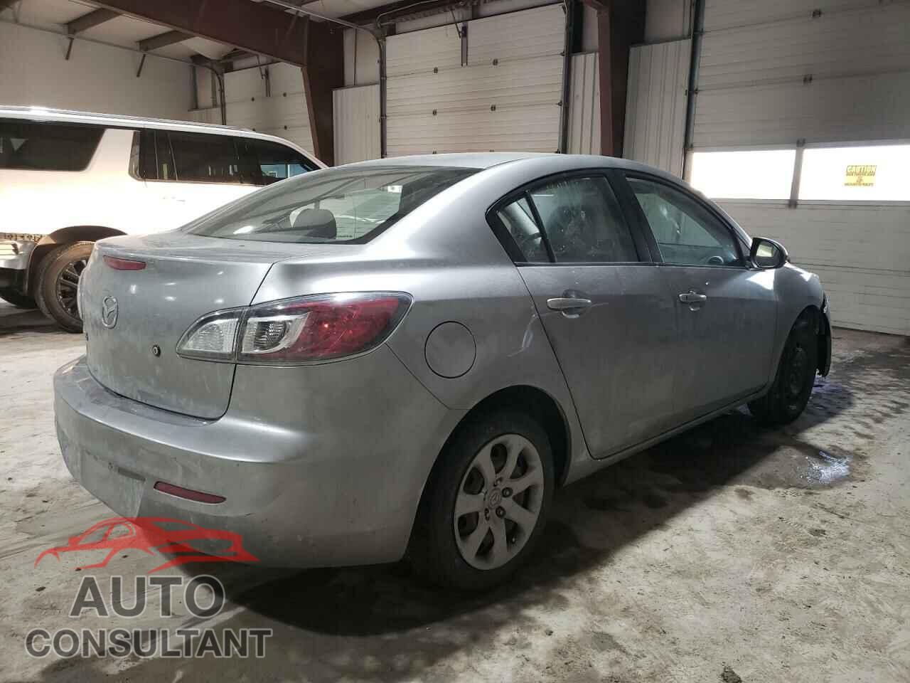 MAZDA 3 2013 - JM1BL1TG8D1787178