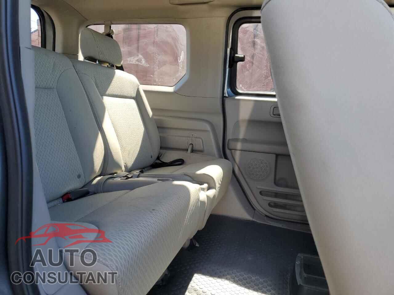 HONDA ELEMENT 2011 - 5J6YH1H33BL002806
