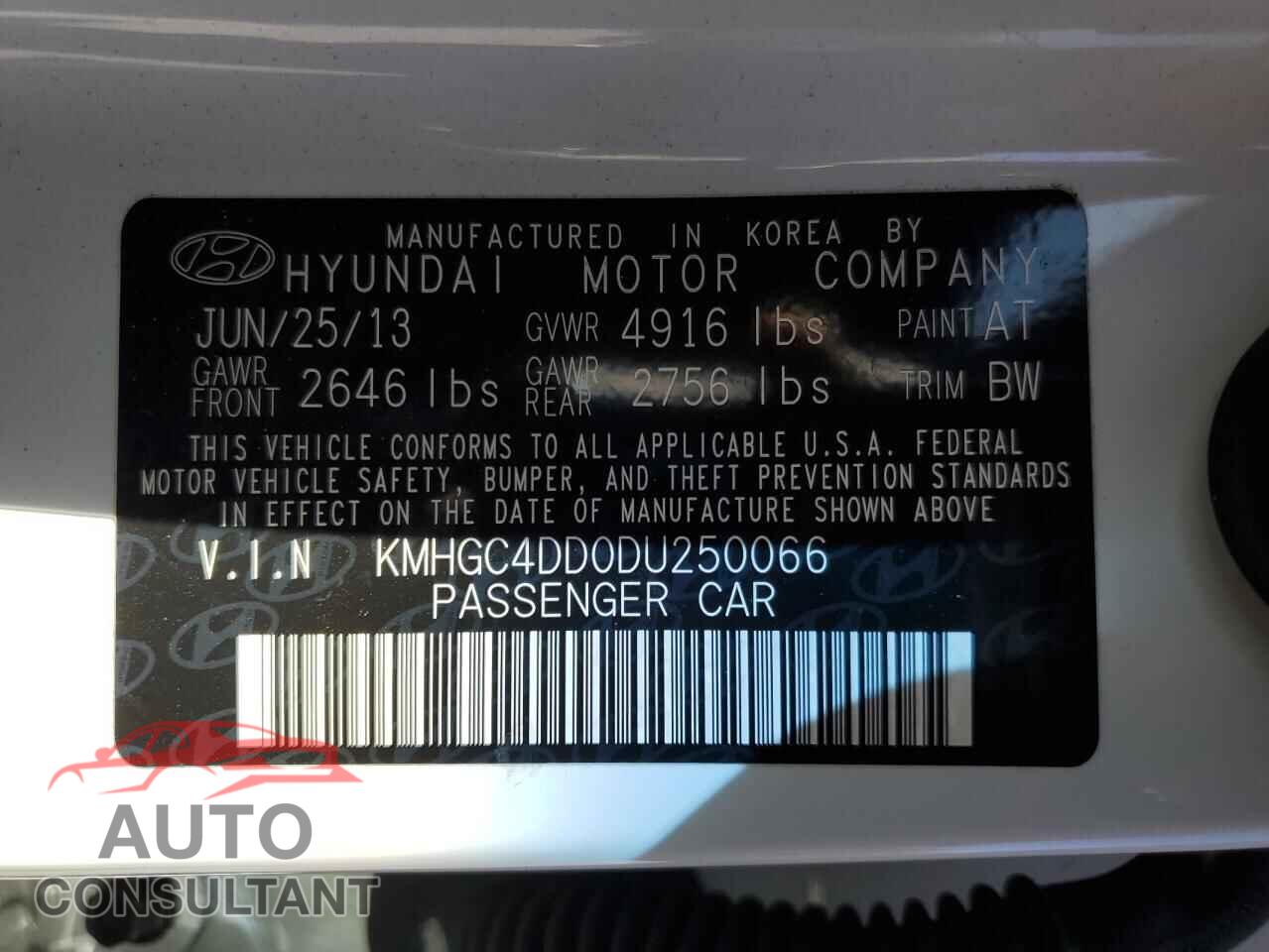 HYUNDAI GENESIS 2013 - KMHGC4DD0DU250066