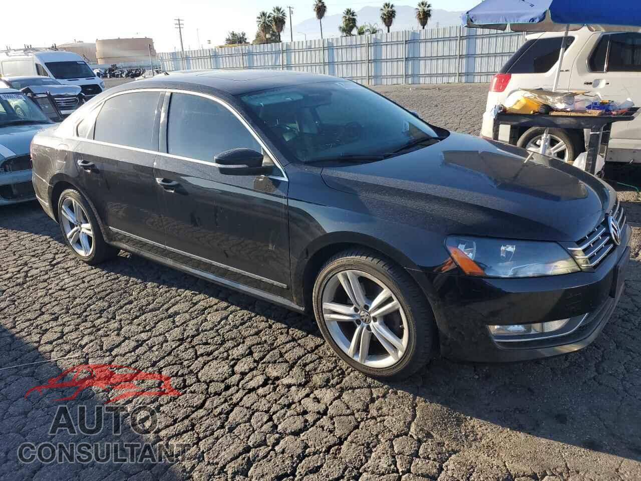 VOLKSWAGEN PASSAT 2015 - 1VWCV7A30FC089105
