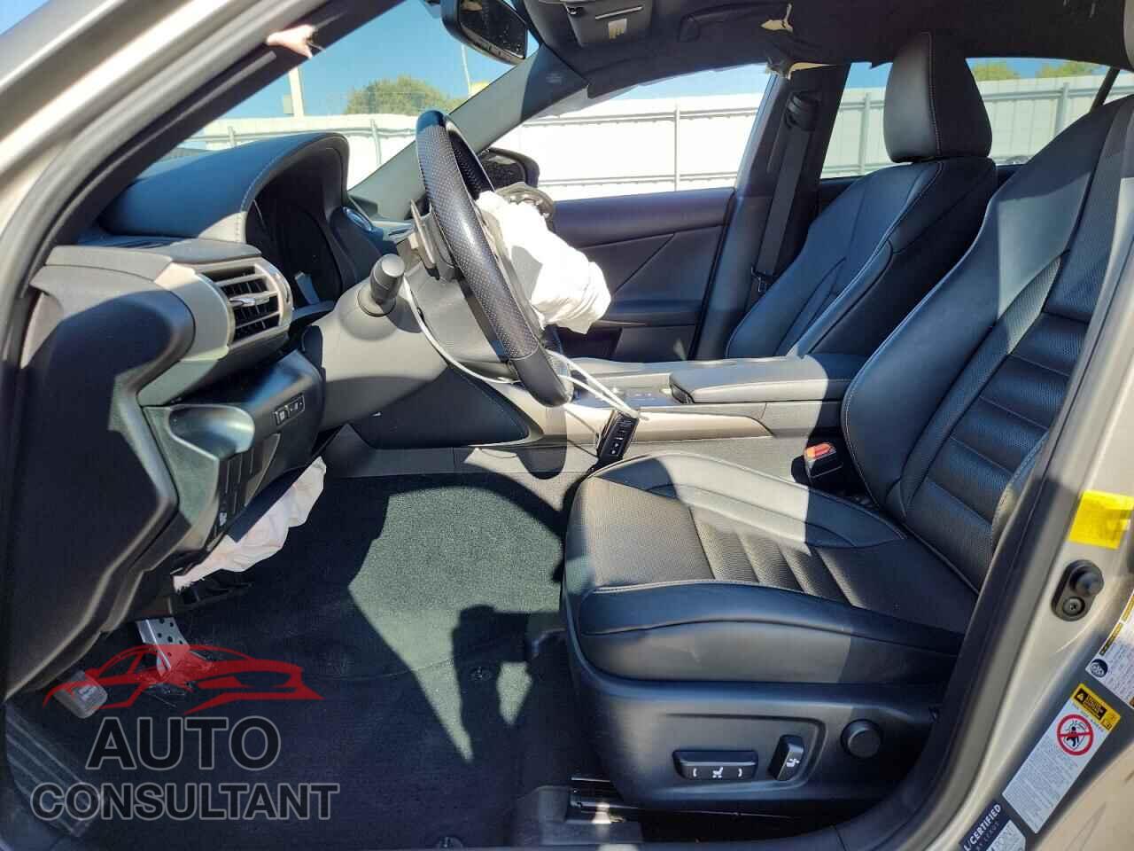 LEXUS IS 2016 - JTHCM1D22G5003206
