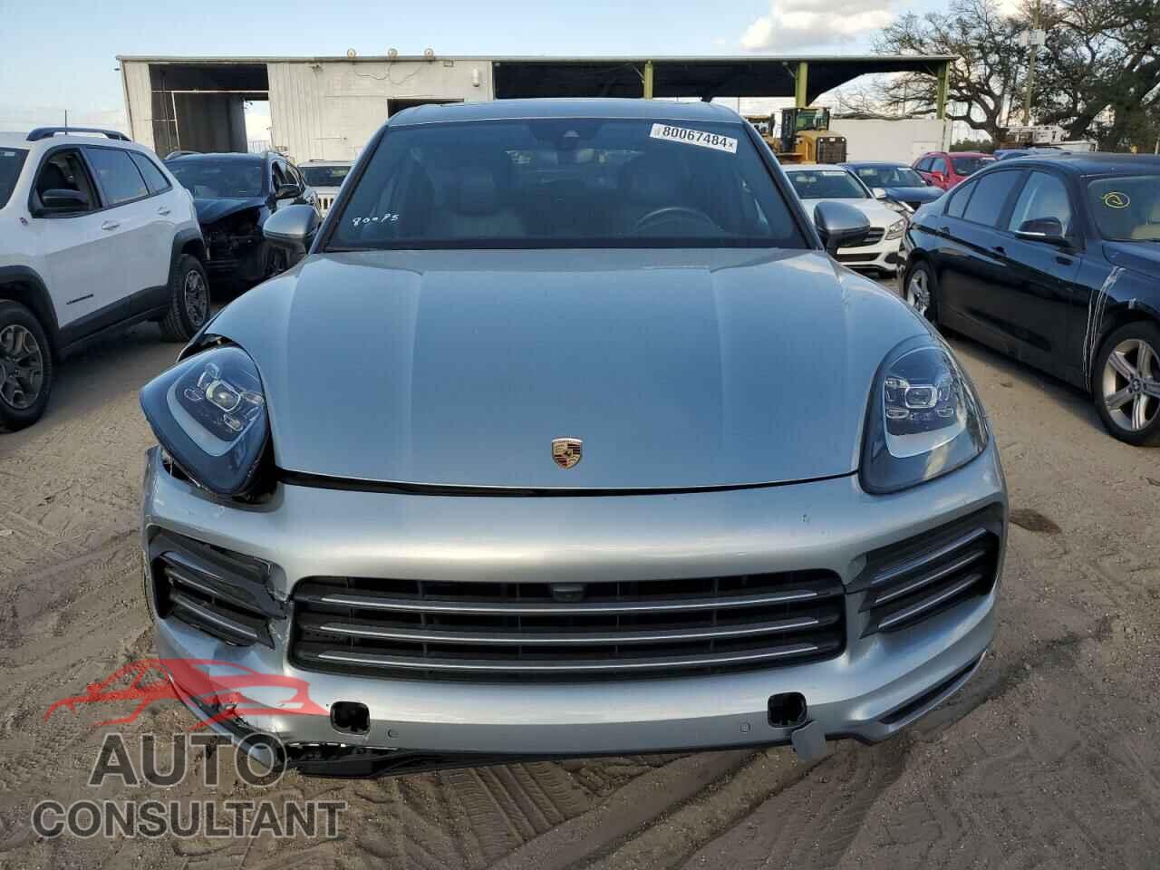 PORSCHE CAYENNE 2021 - WP1AA2AY2MDA08115