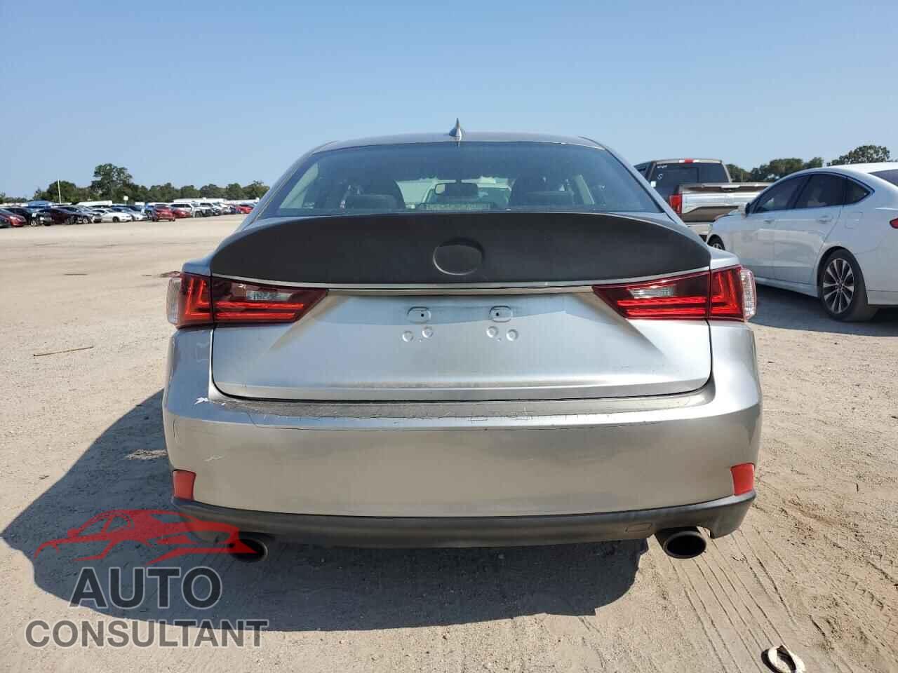 LEXUS IS 2014 - JTHBF1D2XE5031273