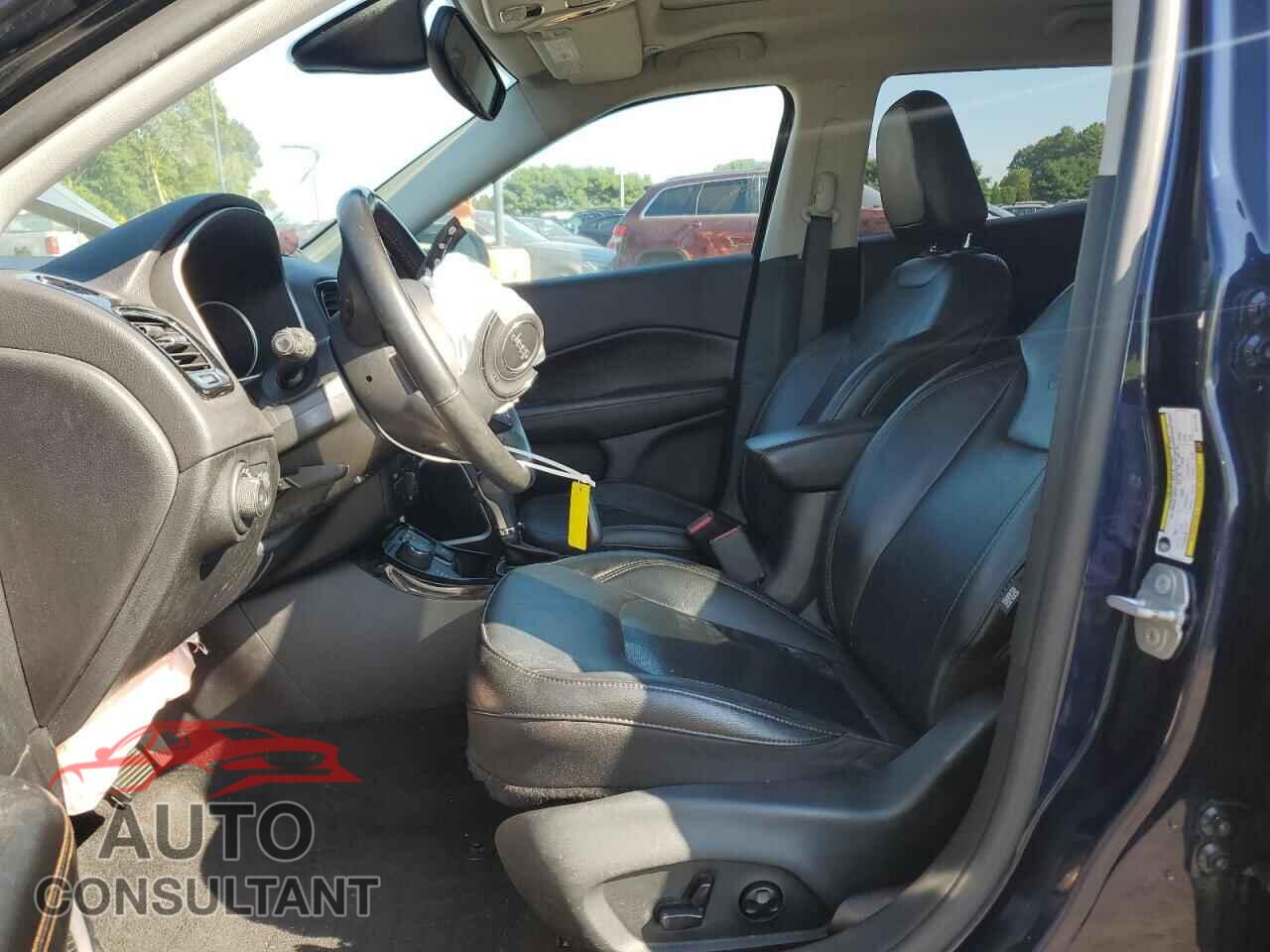 JEEP COMPASS 2019 - 3C4NJDCB7KT741159