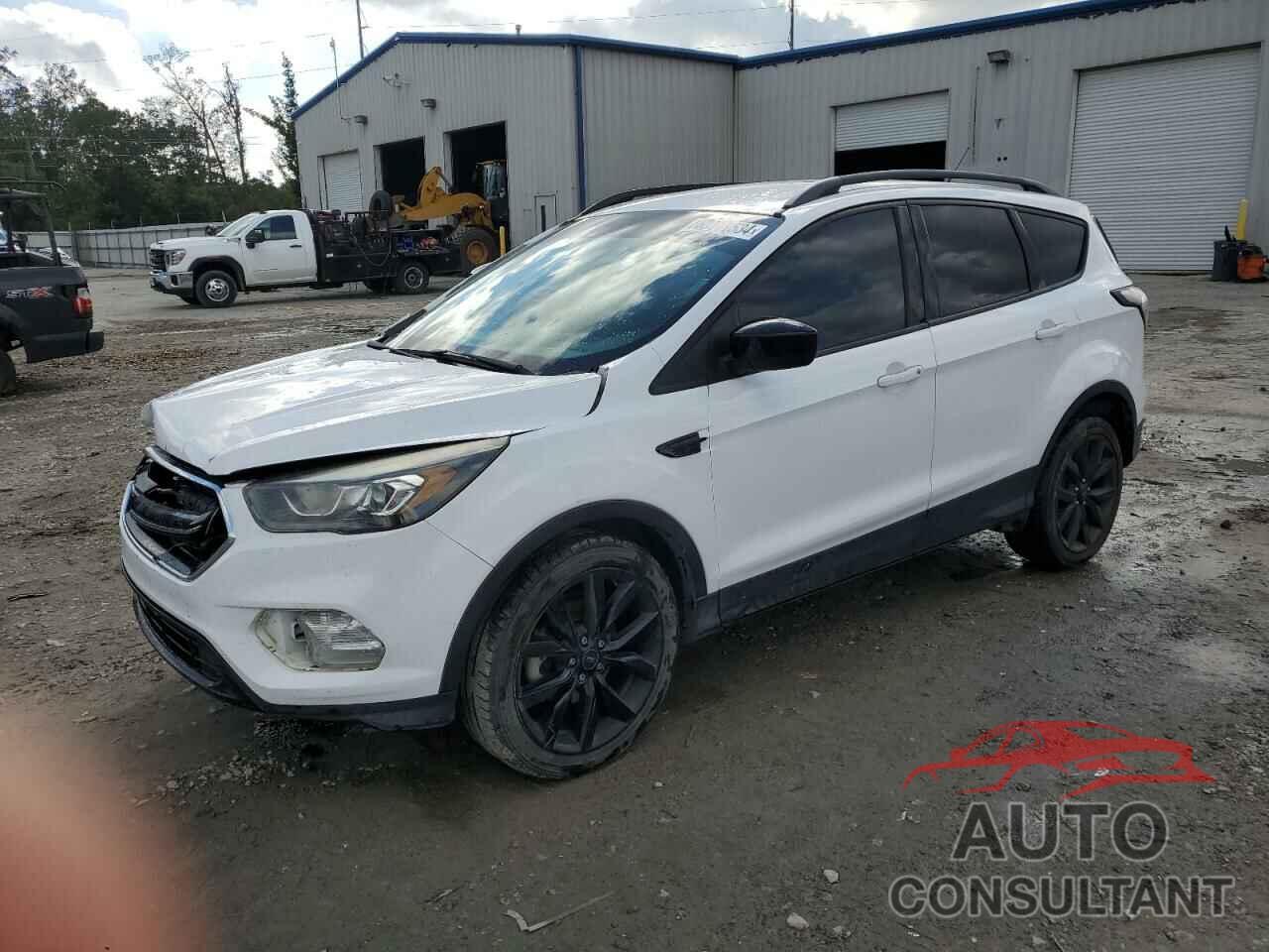 FORD ESCAPE 2017 - 1FMCU0GD0HUD24530