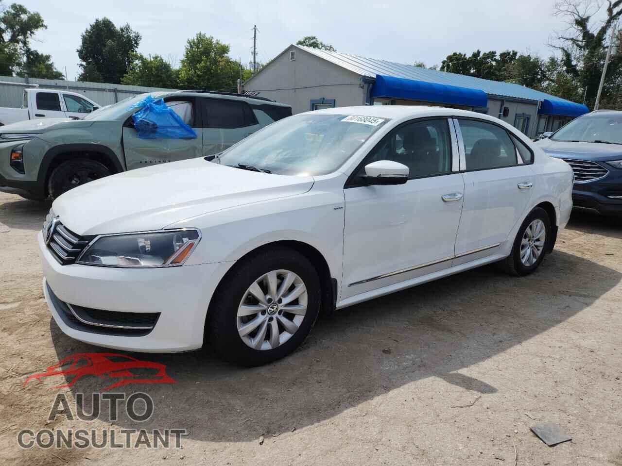 VOLKSWAGEN PASSAT 2013 - 1VWAP7A36DC141612