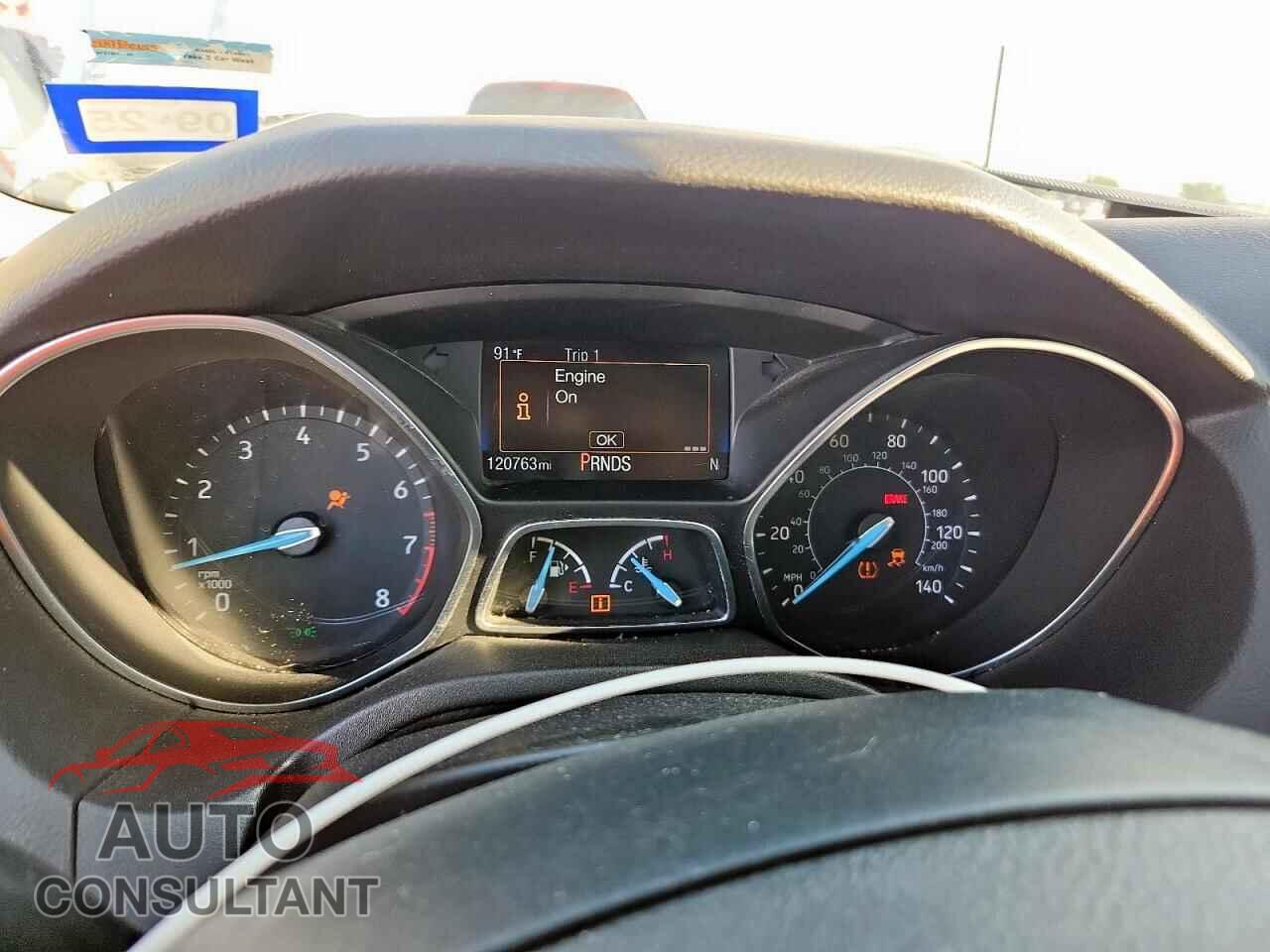 FORD FOCUS 2016 - 1FADP3N20GL314951