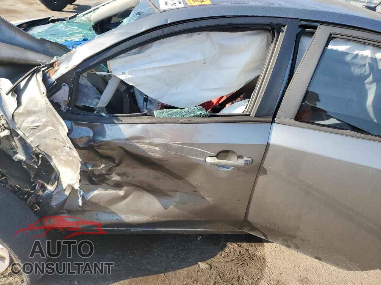 KIA FORTE 2012 - KNAFU4A21C5643192