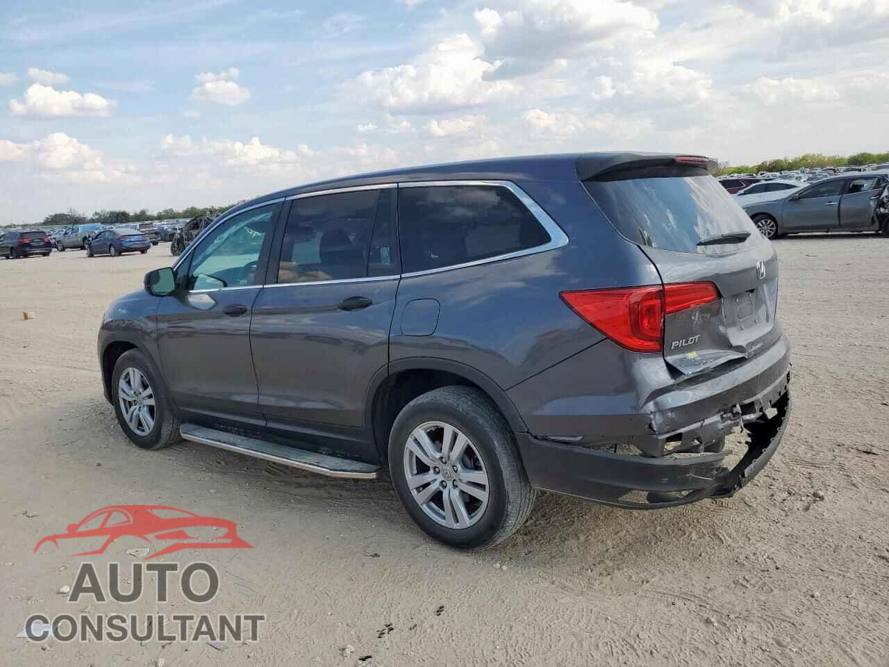 HONDA PILOT 2018 - 5FNYF5H13JB020211