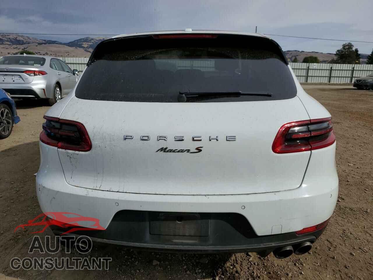 PORSCHE MACAN 2016 - WP1AB2A56GLB41649