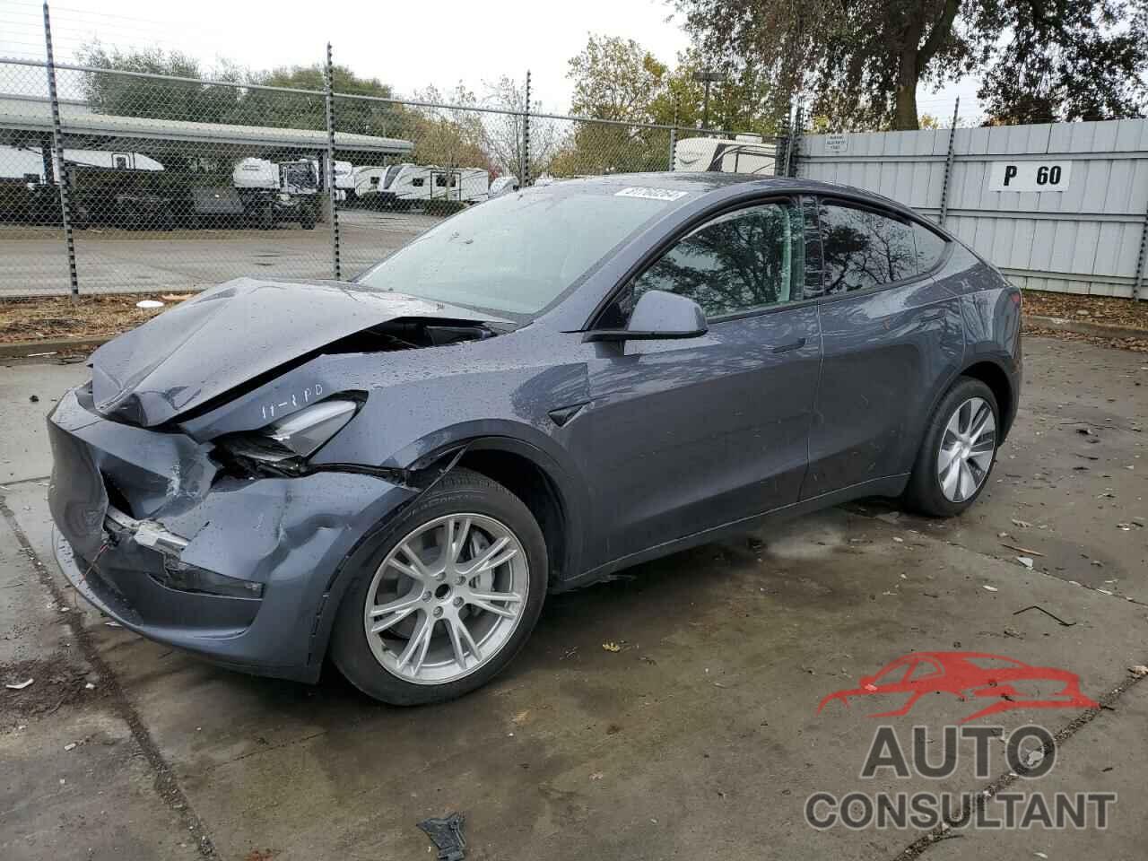 TESLA MODEL Y 2023 - 7SAYGDED5PF949477